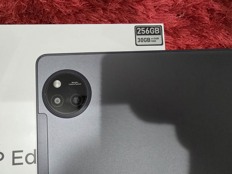 -Doogee U11 Pro Vip Edition, Nou, 256Gb, 6Ram+24 extins, Negru, Tastat