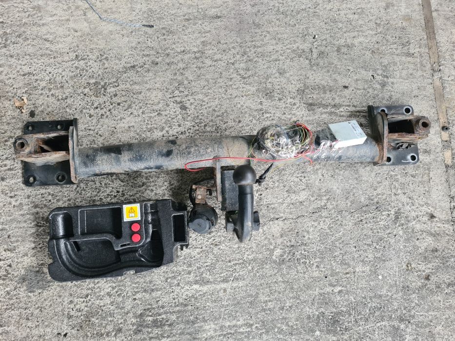 Cui carlig remorcare bmw e70 x5 original