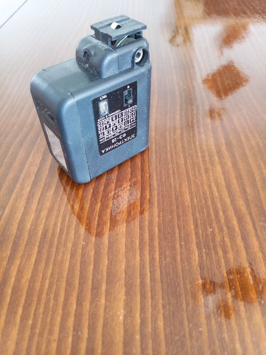 Светкавица за съветски фотоапарат