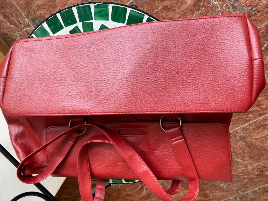 Geanta Daniel Hechter, noua