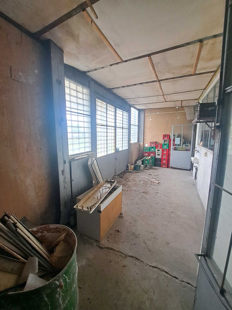 Дава се под наем Склад в Севлиево - 500 кв.м за 918 € - Снимка #1