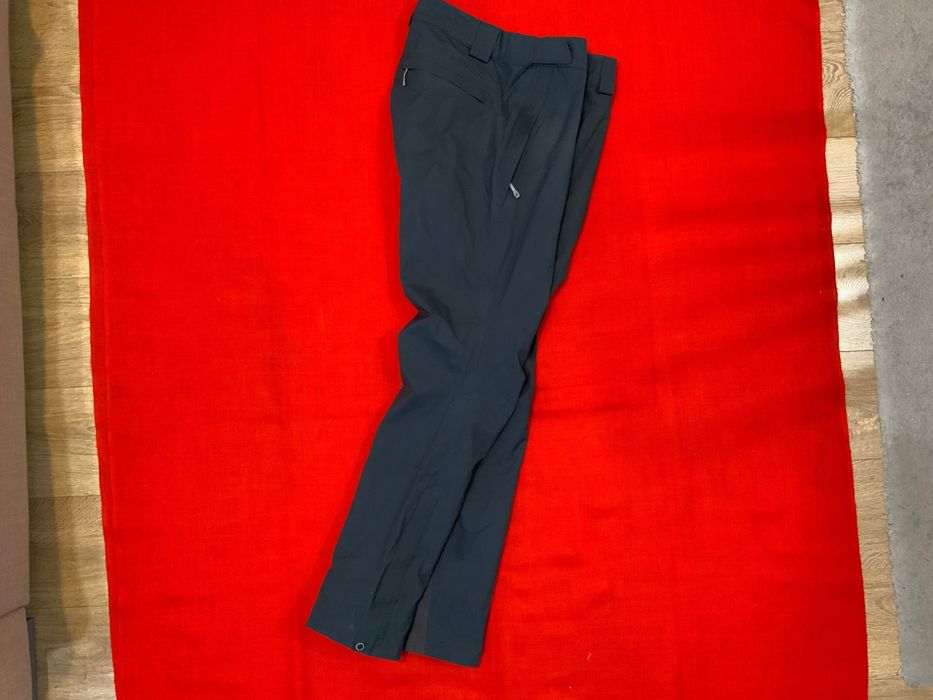 Houdini-оригинален панталон размер л
