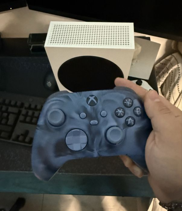 Xbox Series S 512GB + 2 Controllere (Rezervat)