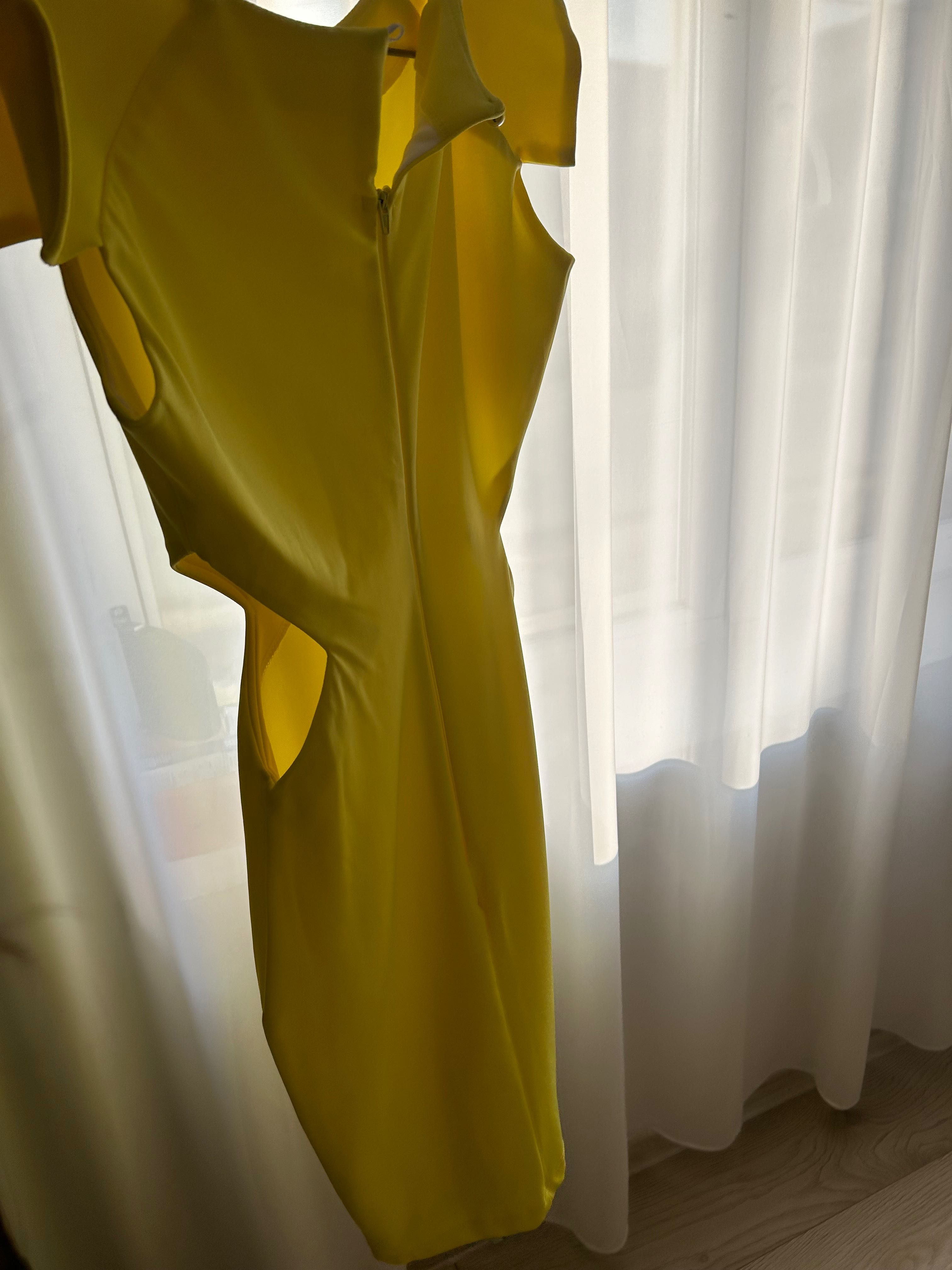 Rochie galbenă atmosphere, mărimea 38