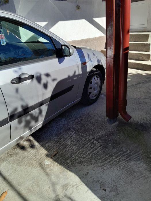 For focus 2004 în stare forte buna