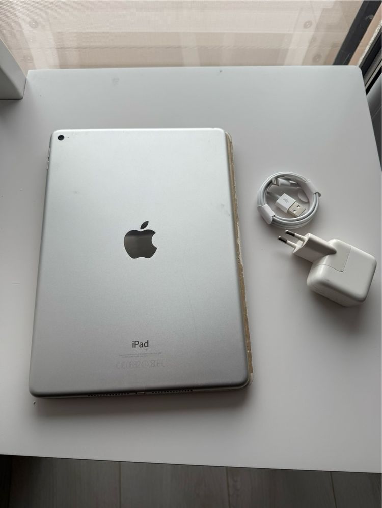 Tableta Apple • Ipad Air 2