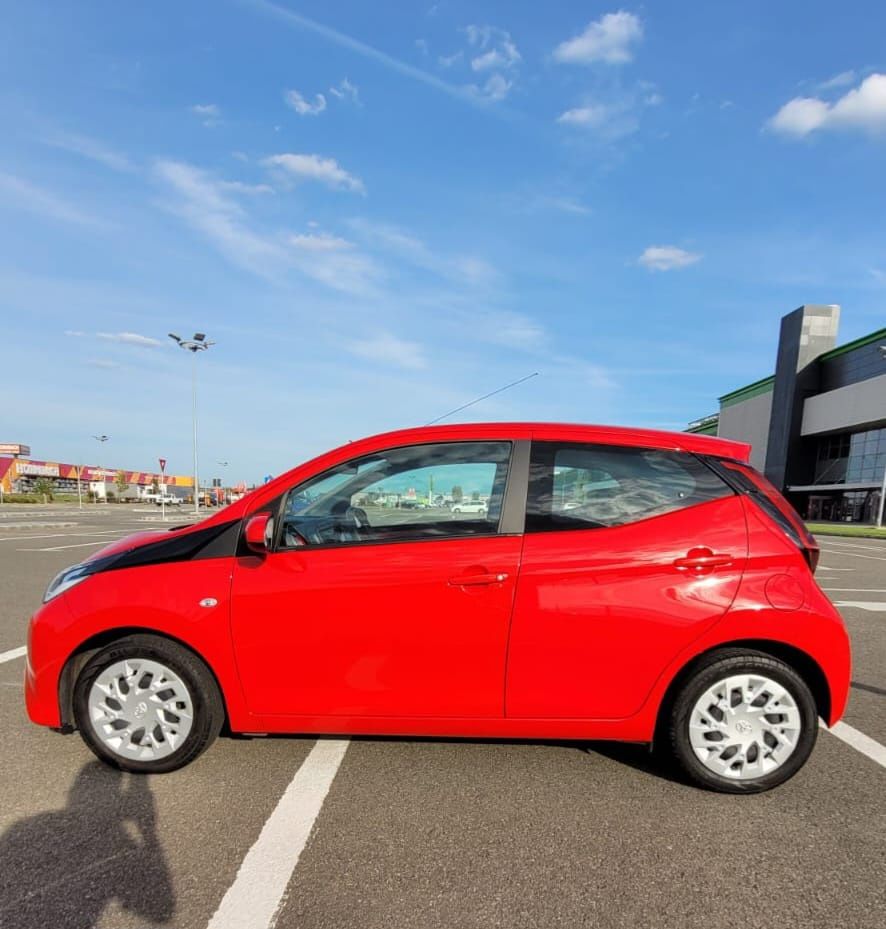 Toyota Aygo 16.000 km reali, Automată, camera marsarier