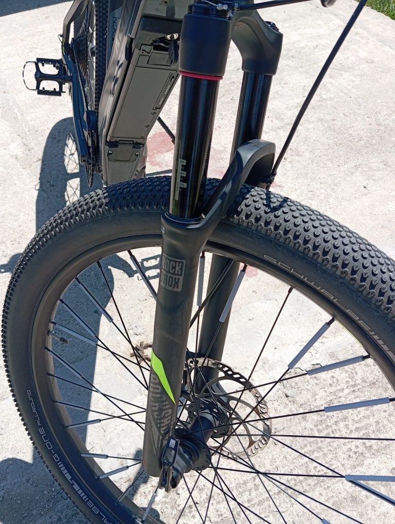 Bicicleta electrica dun kettler ,carbon,