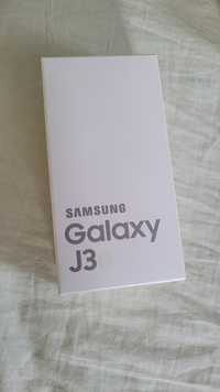 Cutie Samsung Galaxy J3