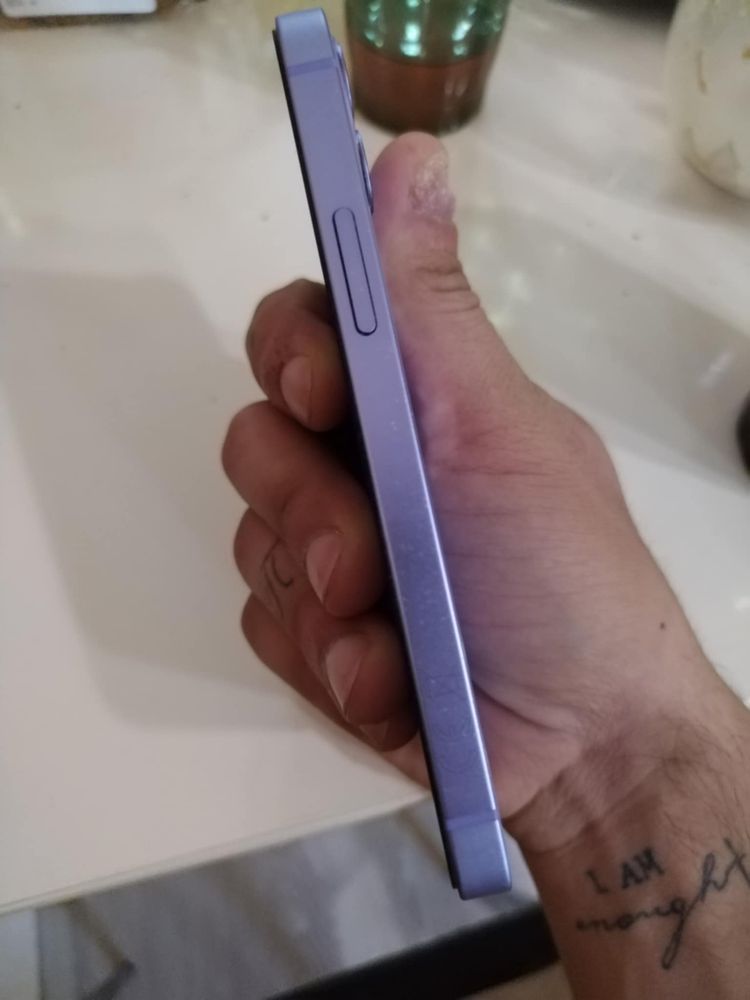 iphone 12 mini 100% батерия