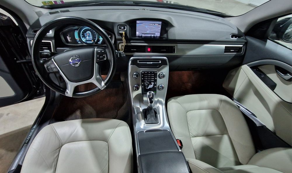 Volvo V70 • 1.6 Diesel • Automat • 2014 • Unic Proprietar Olanda