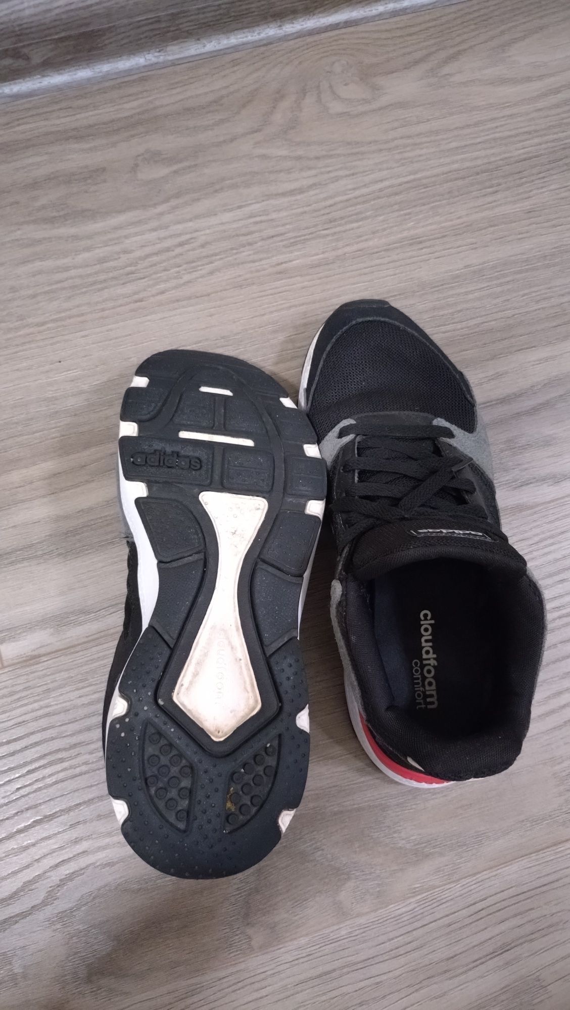 Маратонки Adidas