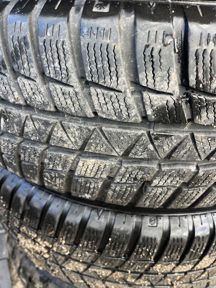 Гуми 215 65 17 Falken