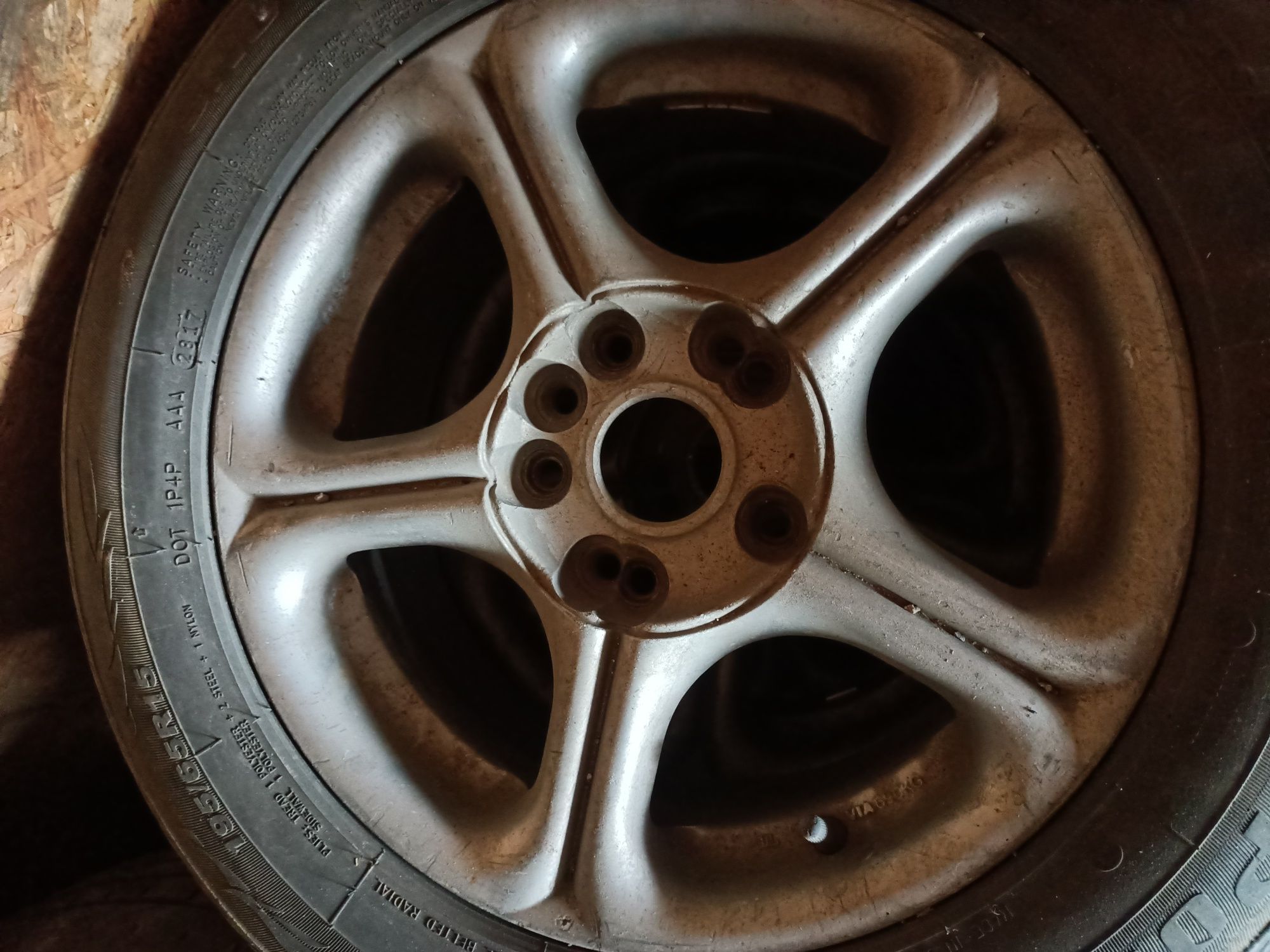 Продам бу диски 195/65 R15