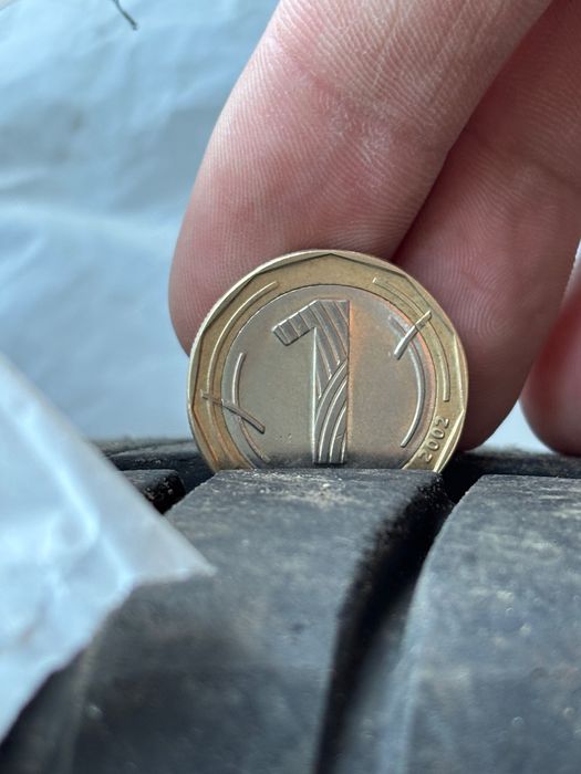Комплект гуми Bridgestone с размер 195/65/15