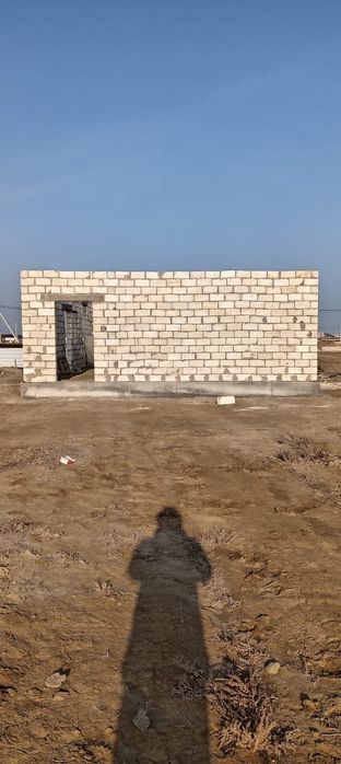 Уй сатылади толик бытпеген