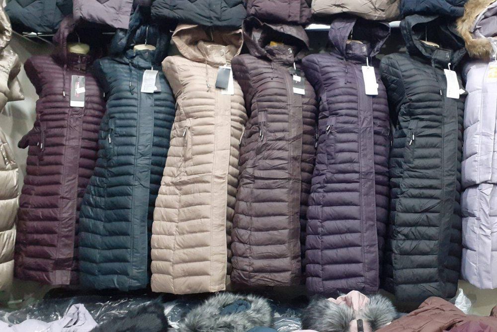 Женское куртка новий