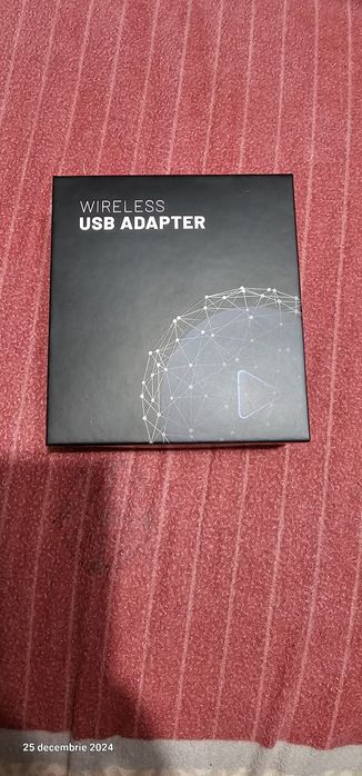 Adaptor mini cu Android te scapa de fire facand conexiunea wirelless