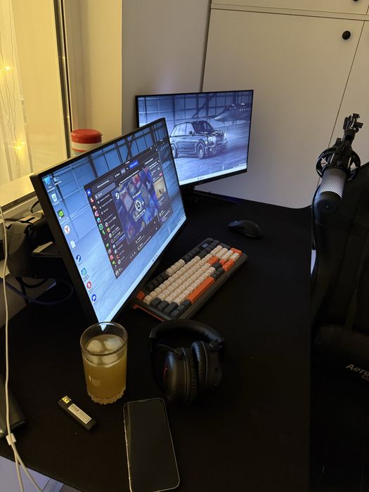 Hyperx quadcast б/у