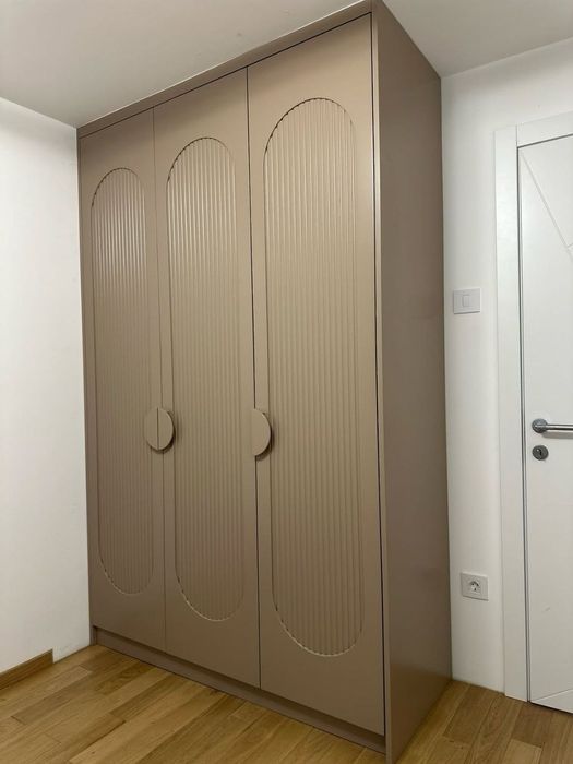 Мебели на заказ.