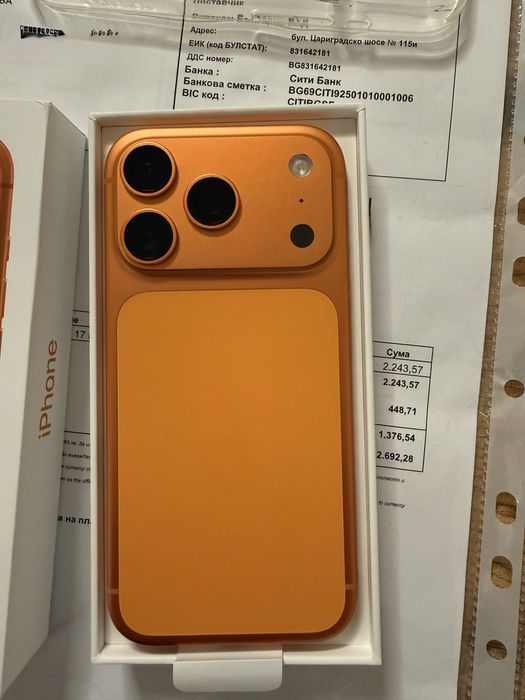 IPhone 17 PRO Виваком Гаранционен като Нов !  Cosmic Orange