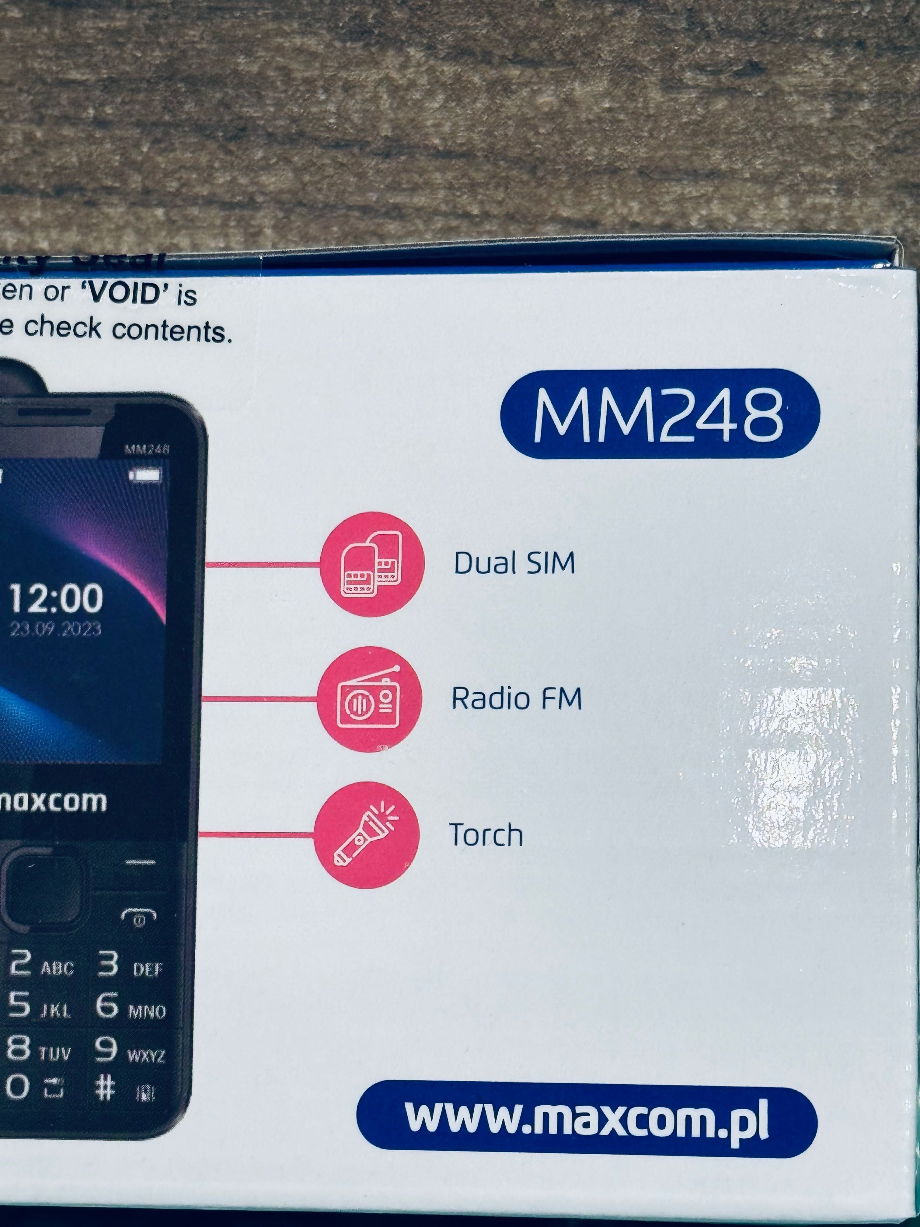 Telefon Mobil Maxcom MM248 4G Dual Sim Black NOU!