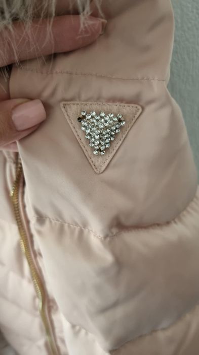 Яке  GUESS Размер M/L