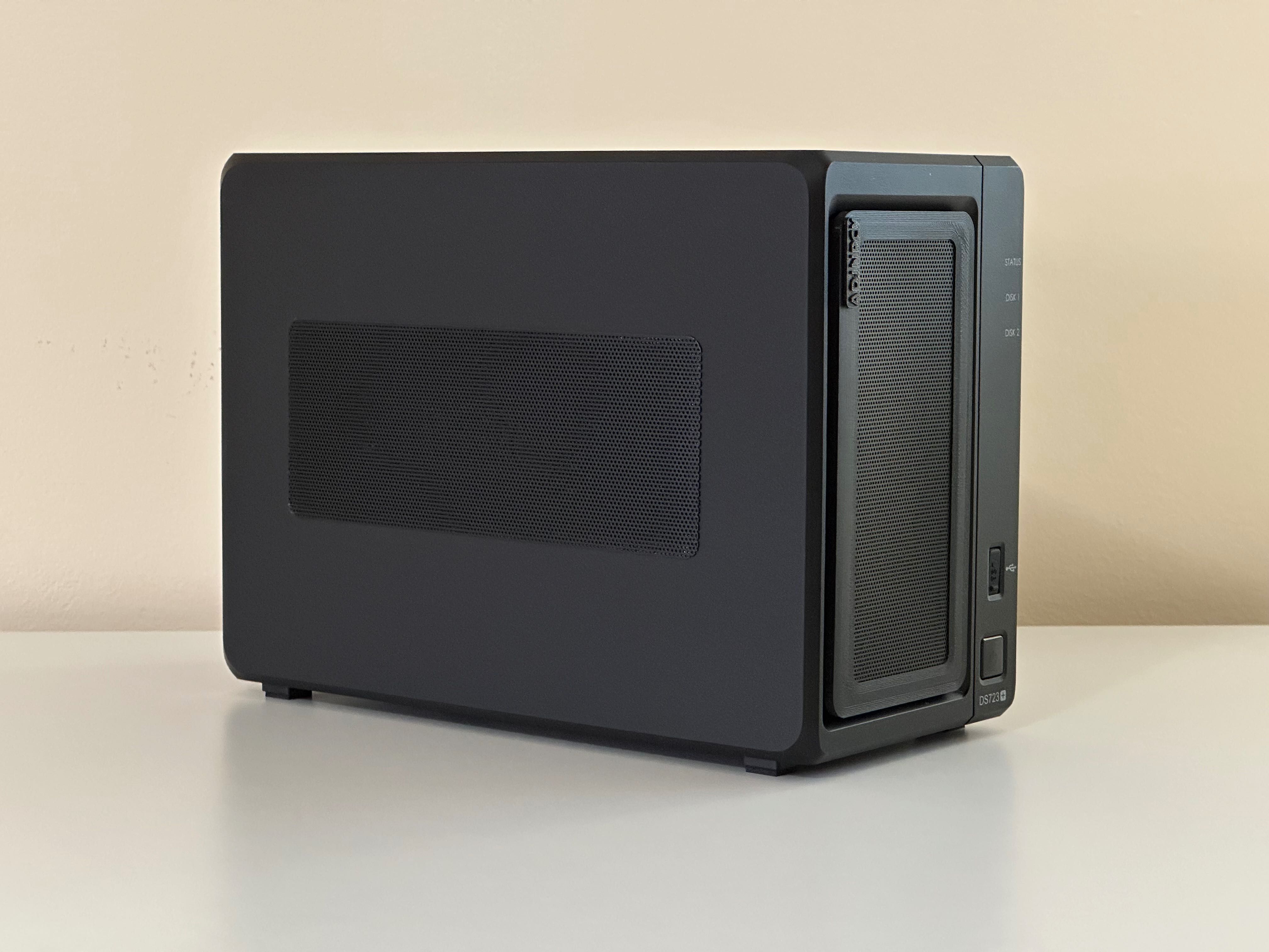 Synology DiskStation DS723+ NAS / 6GB Ram / с гаранция /