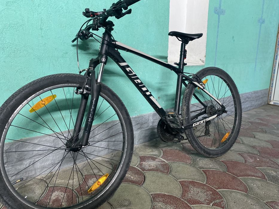 Горный велик Giant ATX 26 (2022)