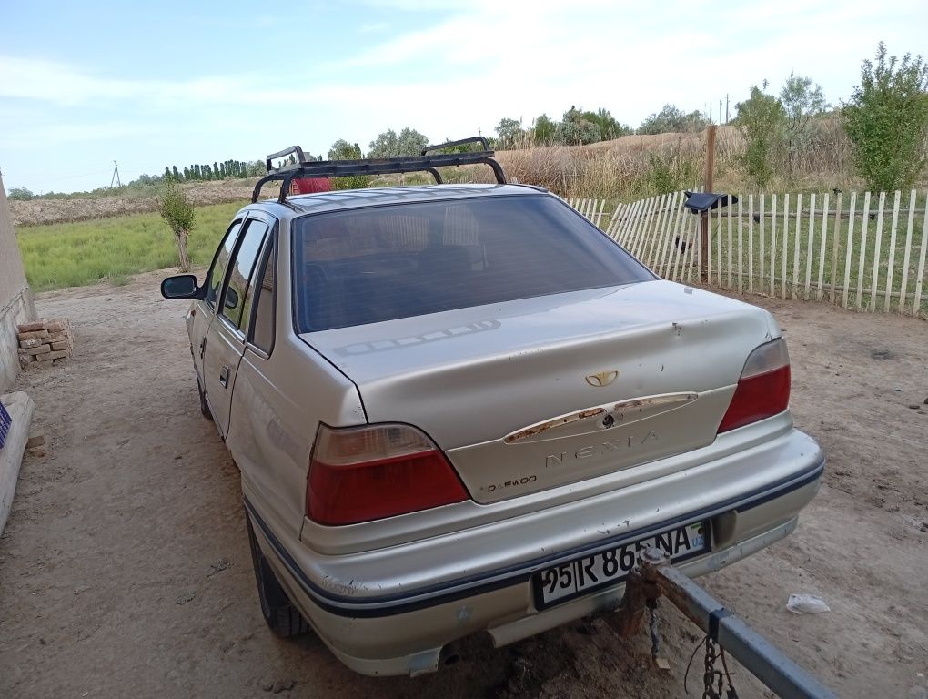Nexia 1 satiladi