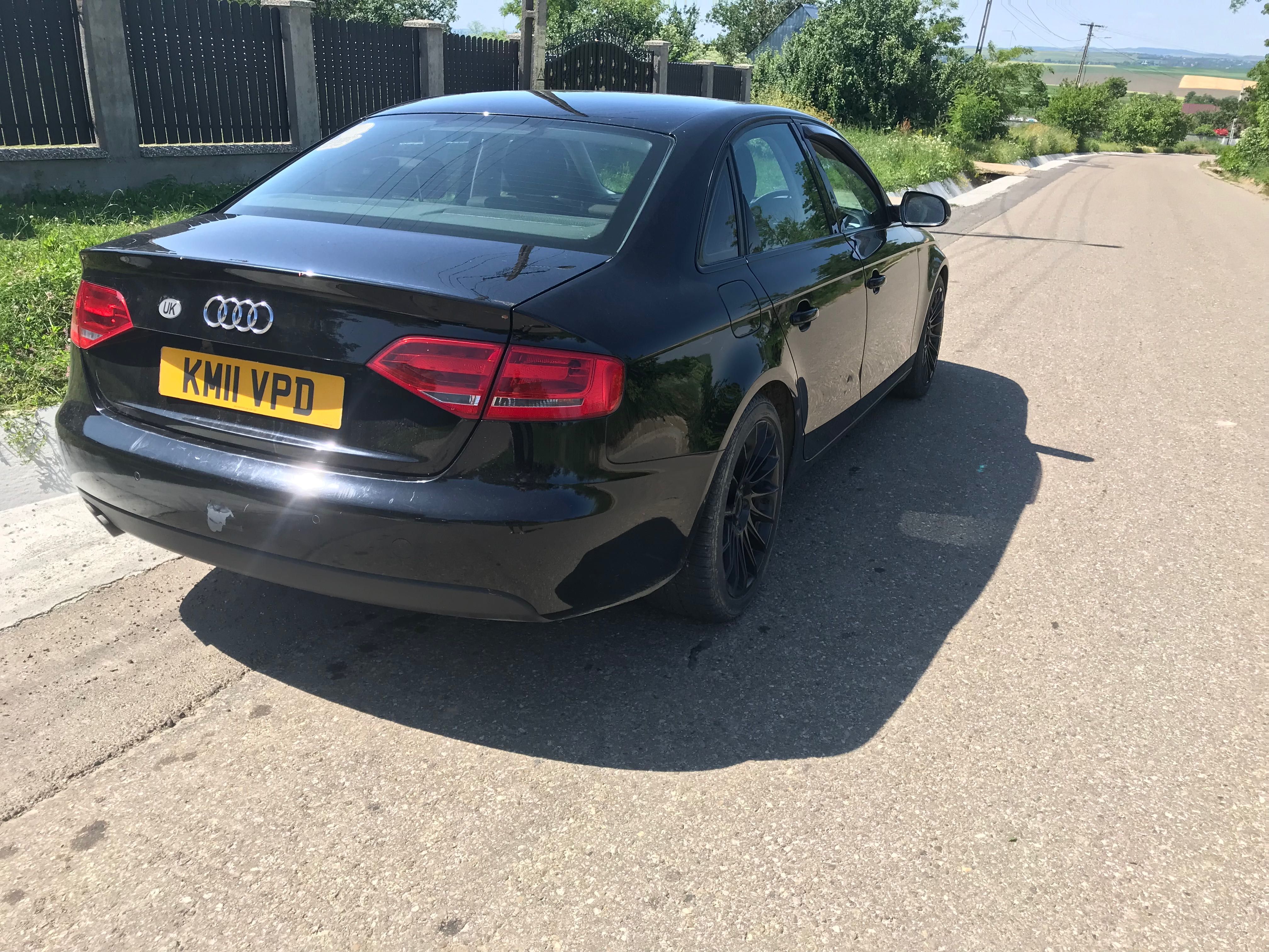 Audi A4 înmatriculat pe Uk