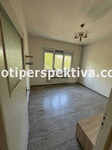 Продава се Двустаен апартамент в Пловдив, Изгрев - 65 кв.м за 1062 €/кв.м - Снимка #4