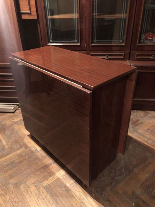 раскладной стол-книжка ( трансформер, медель )