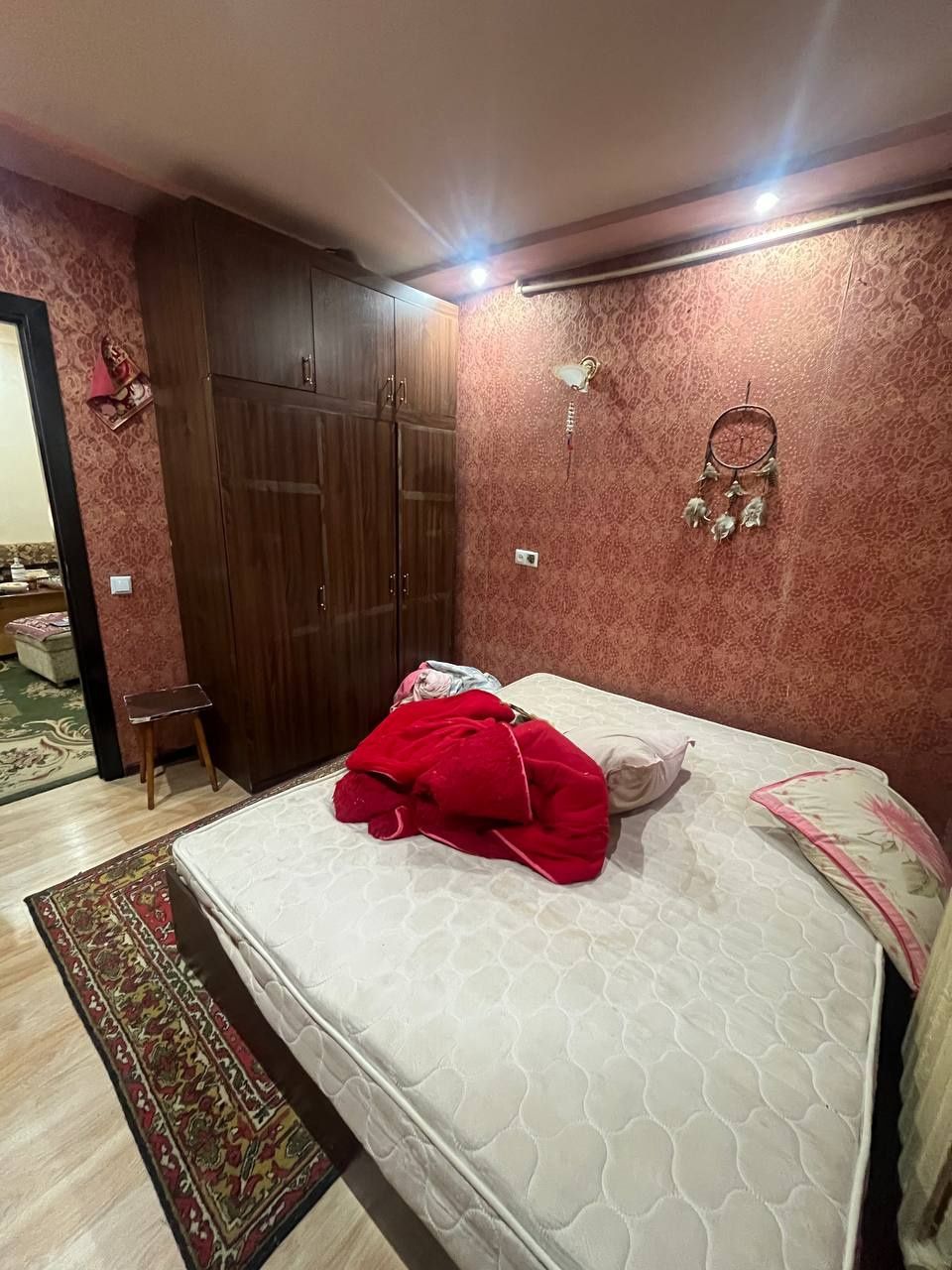 Продаётся 2× комнатная Улица Бабур