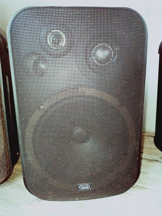 Boxe pasive marca TREVI patru bucăți