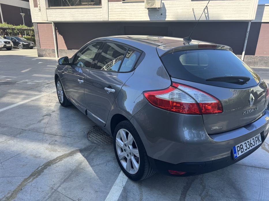 Renault Меган 2012 г Дизел