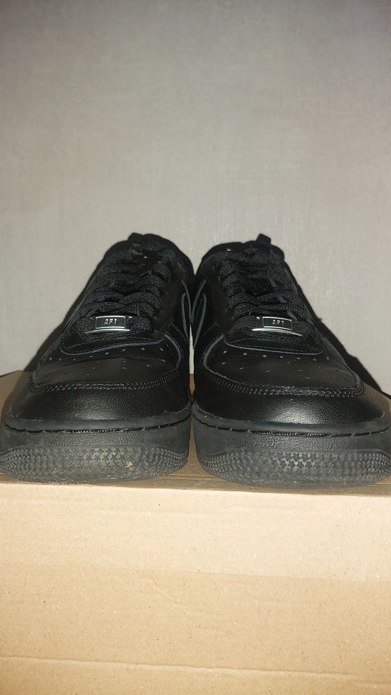 Nike Air Force 1 Triple Black - Номер 40