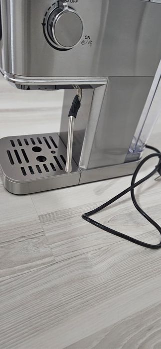 Vand espressor manual Rohnson R98016