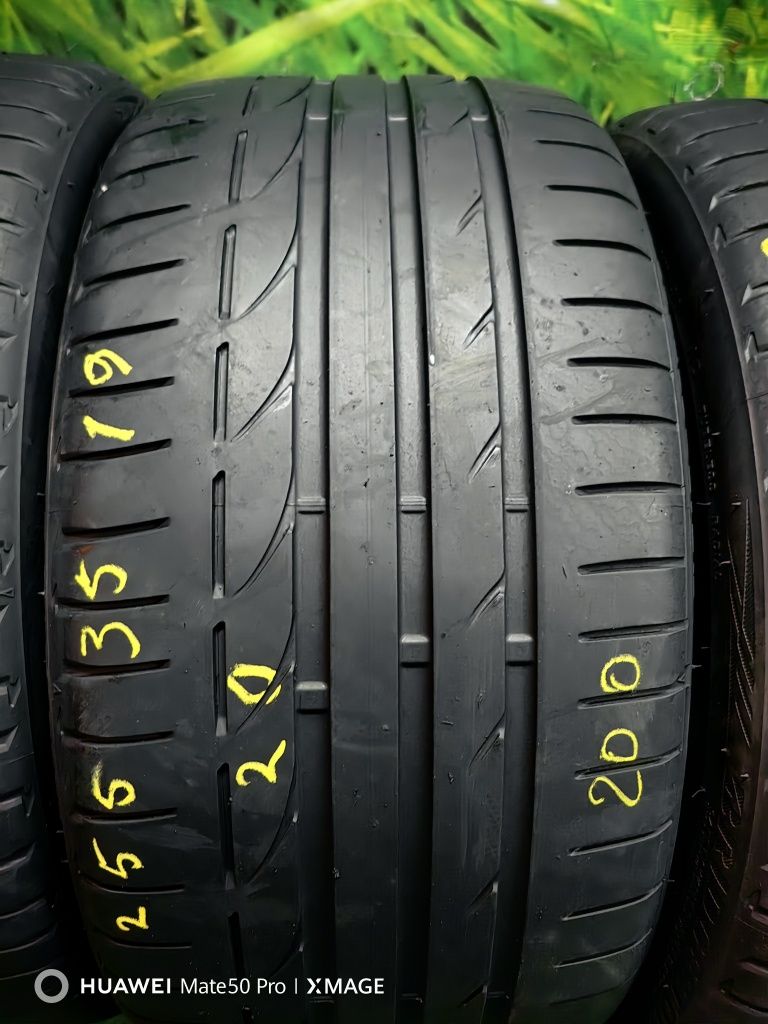 255 35 r19 Bridgestone Vară