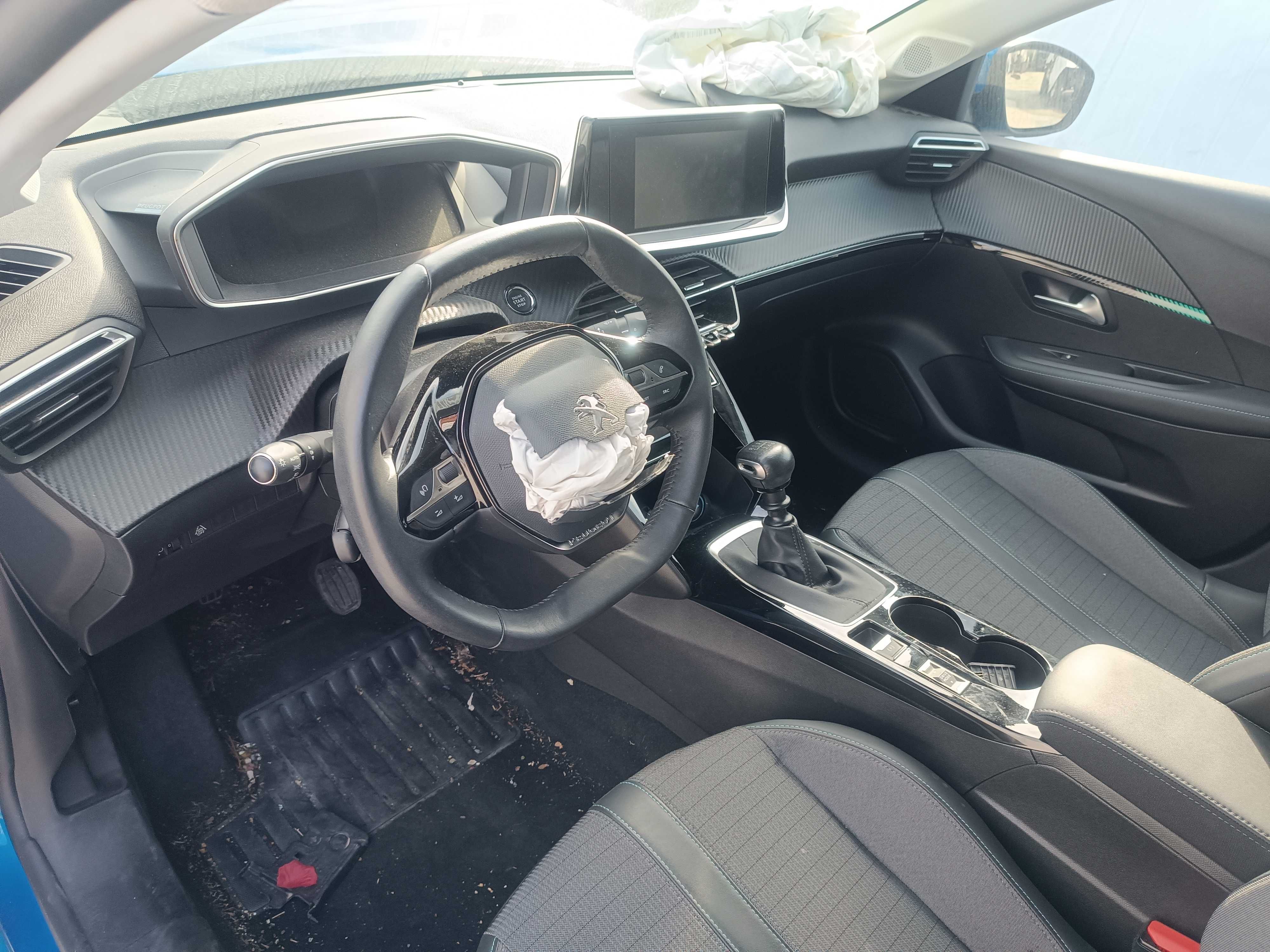Пежо 208   / Peugeot 208  2  - 1,2I - на части