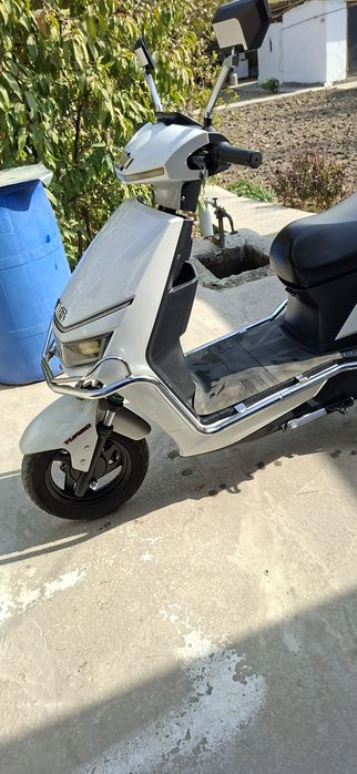 Наварот ва тюнинг килинган. Рохатланиб минасиз.