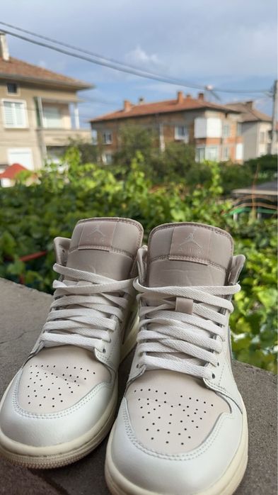 Nike Air Jordan 1