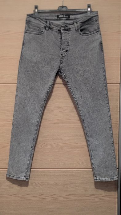 Мъжки класически дънки