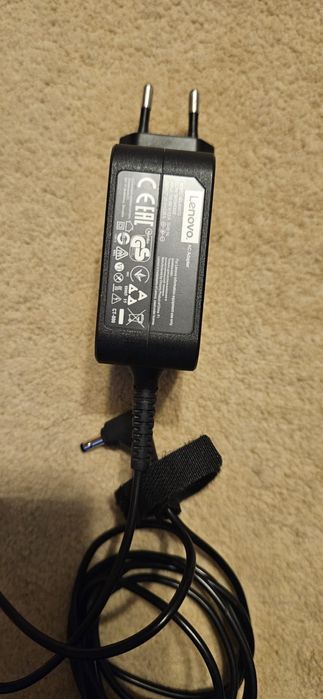 Laptop Lenovo IdeaPad 110-15IBR, SSD 256GB, baterie noua, intretinut