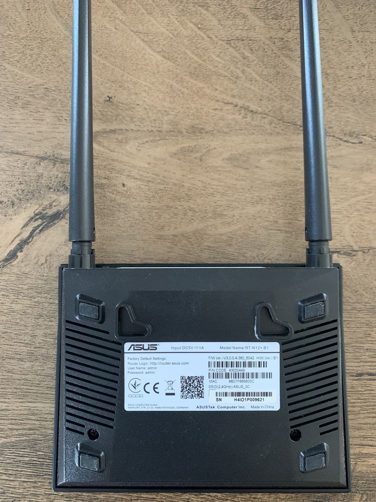 Router Asus RT-N12