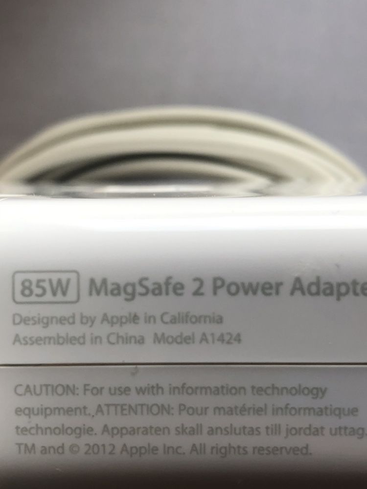 MagSafe 2 power adapter apple macbook