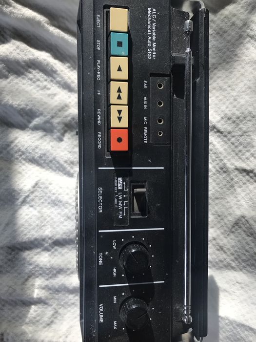 Radio casetofon JVC