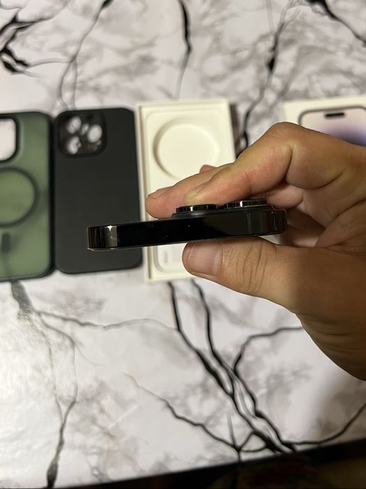 Iphone 14 pro 1tb black