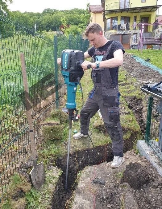 Executăm împământări tip vertical NU SUNT NECESARE SĂPĂTURI
