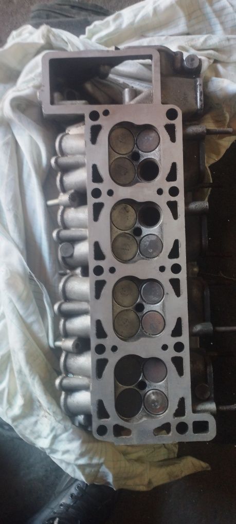 Головку от Газели 406 двиг.
